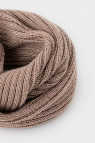 Шарф для девочки, артикул: КВ 15009/24ш, цвет: бежевый - 2 фото